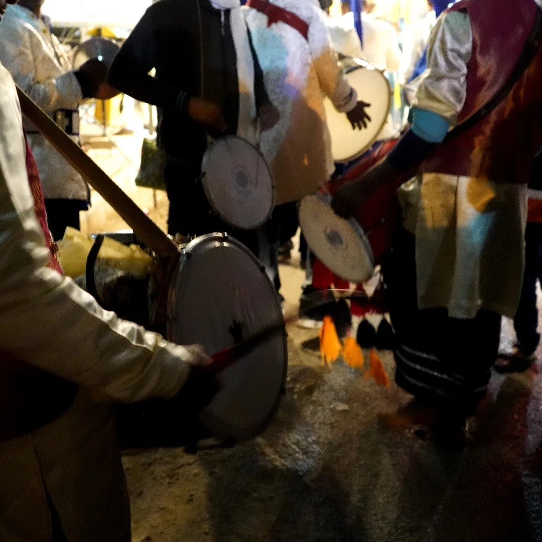#varanasi #india #banaras #kashi #banarasi #travel #varanasidiaries #uttarpradesh #photography #benaras #incredibleindia #travelphotography #varanasiindia #wedding #weddings #photo