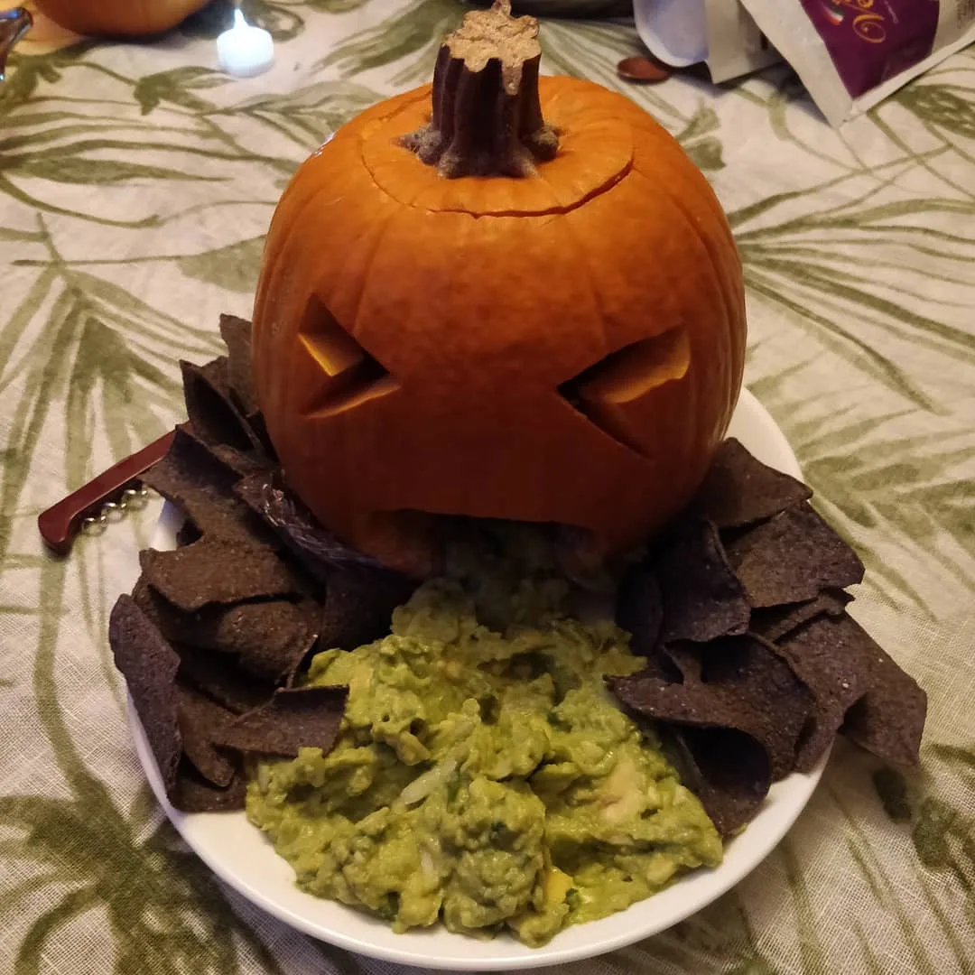 Oops

कद्दू का कद्दू हो गया 🎃