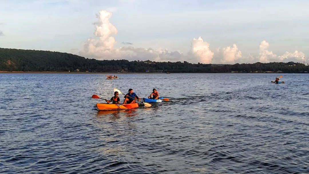 My prior experience with kayaking 🛶 was a bad one 20 years ago. This was definitely a lot of fun, and something I'd like to do over and over again.

So, you know, we could do this 