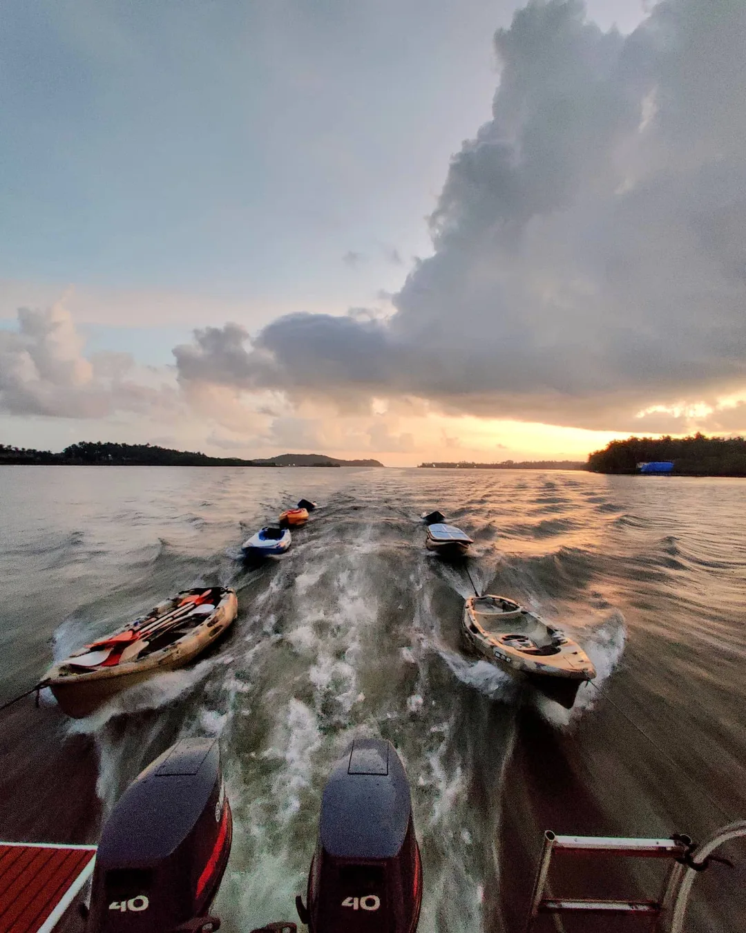 Sunday was spent sailing on the Chapora River