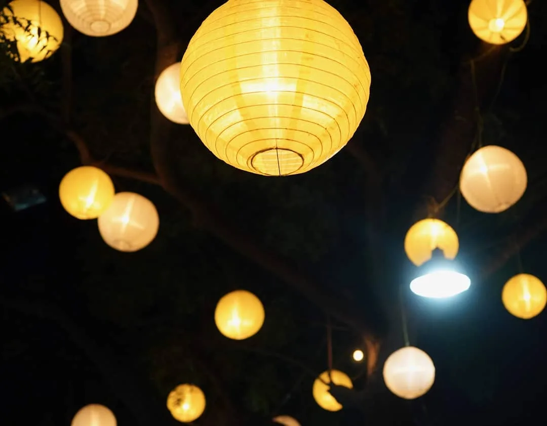 #रोशनी #light #paper #lantern #रात #अंधेरा #उजाला 
#artisans #craft #handmadeinindia #craftexhibition #conscious #designers #ecofriendly #sustainable #slowliving #theartofslowlivin
