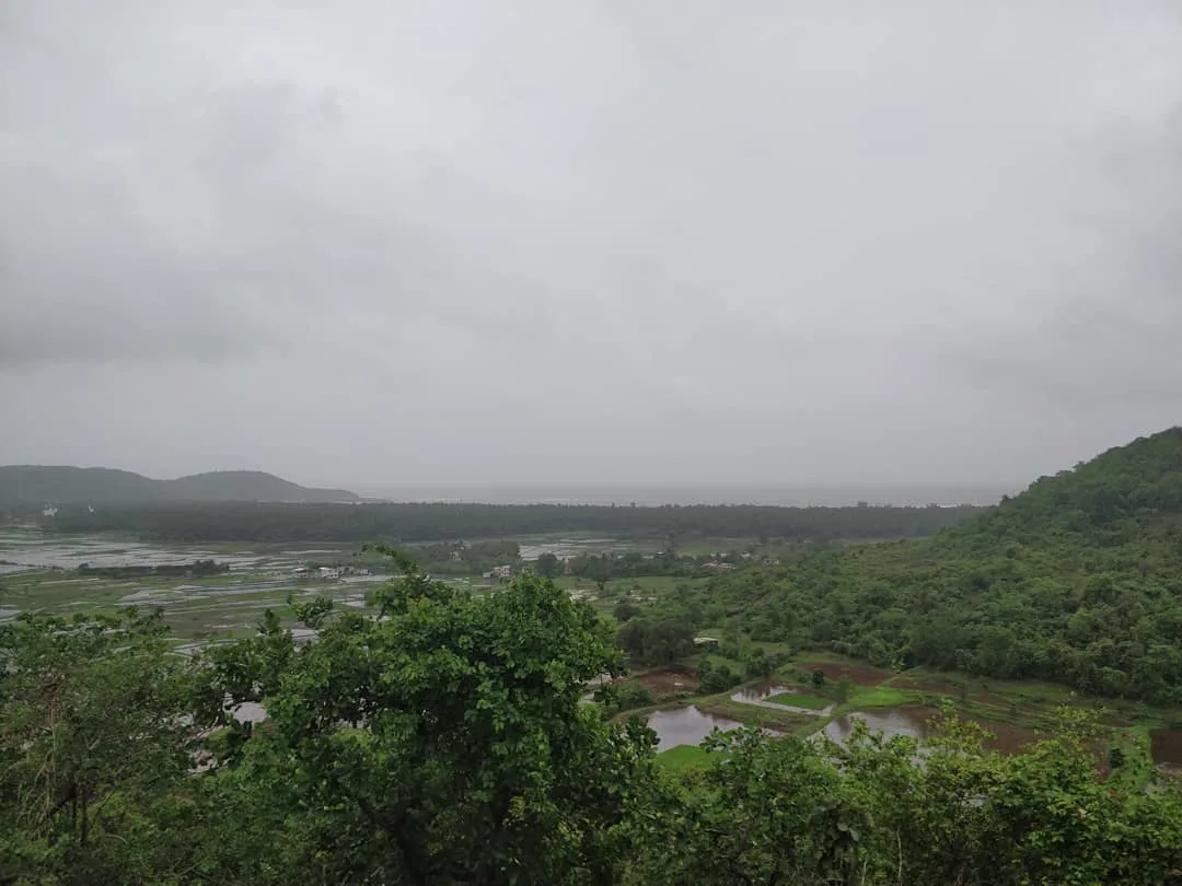 And then, across hills, fields, villages, palm trees and beaches, we could see the sea.