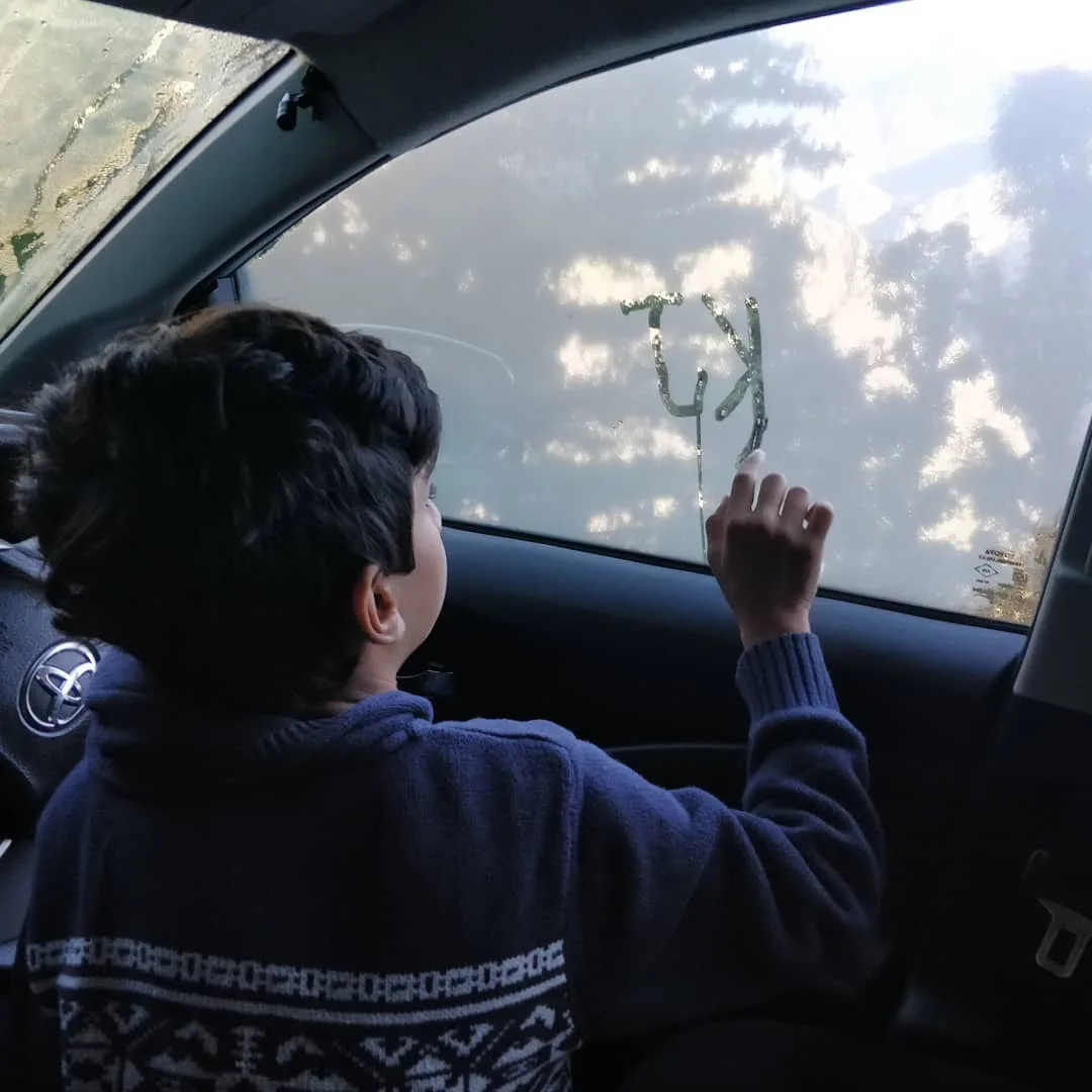 M2 is awake. M1 refuses to rise. He slept an hour after us. Says he was looking at the #stars till the windows #fogged up. Sounds so #romantic.

#vanlife #HimachalTourism #Himachal