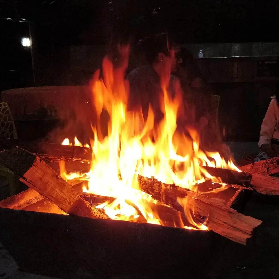We have come to a resort near our campsite for dinner.

In every #campsite and #resort across India, #wood is #burned for a nightly #bonfire. There is the consumption of chips and 
