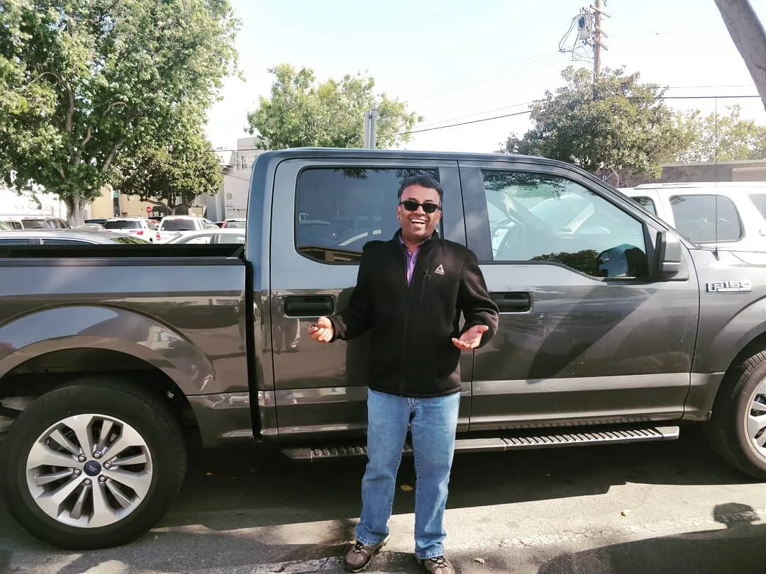 When the guy who drove an electric car to work for five years, shows up in a truck.

He said it's the range anxiety that did him in.

Nice #truck, though. Great for #camping.