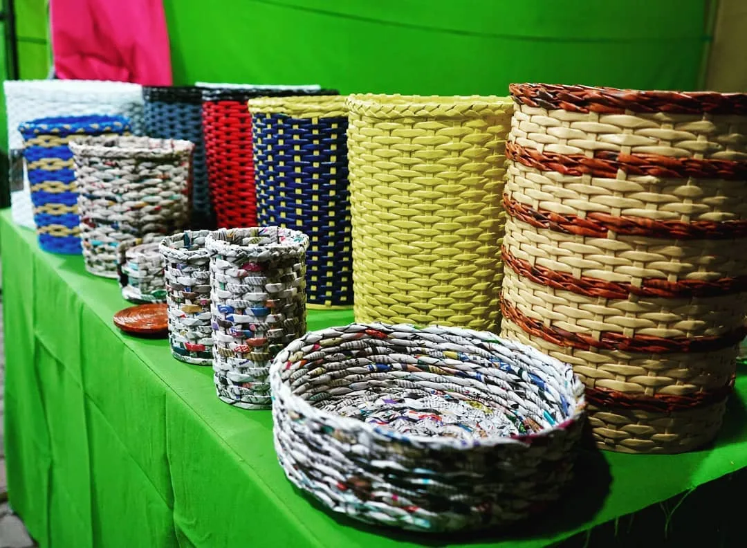#handmade in #Gurgaon with #waste #paper

#artisans #craft #handmadeinindia #craftexhibition #conscious #designers #ecofriendly #sustainable #slowliving #theartofslowliving #photog
