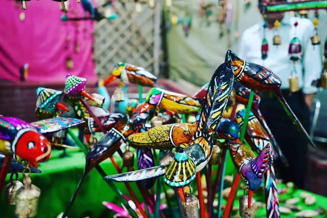 I love the #chaos in this pic. There is a lot going on. Love it.

#artisans #craft #handmadeinindia #craftexhibition #conscious #designers #ecofriendly #sustainable #slowliving #th