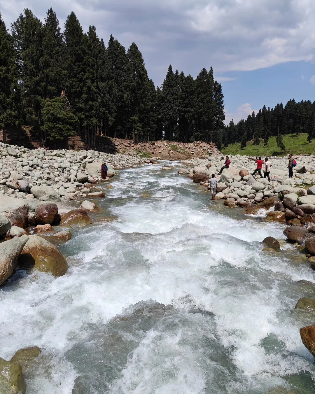 Hurriedly taken pics of milky white water