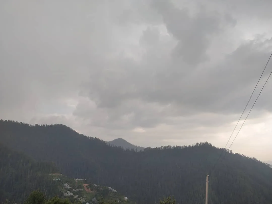 It's #raining. And the #clouds are #painting again.

It's raining and our tent doesn't have a rainfly. We shall see.