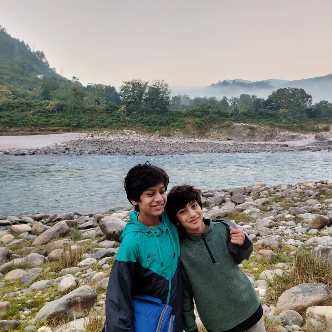 Lots of masti