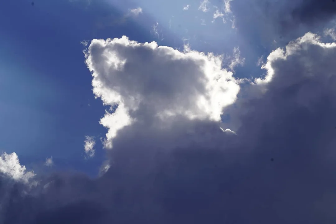 The sunlight made the #clouds its canvas