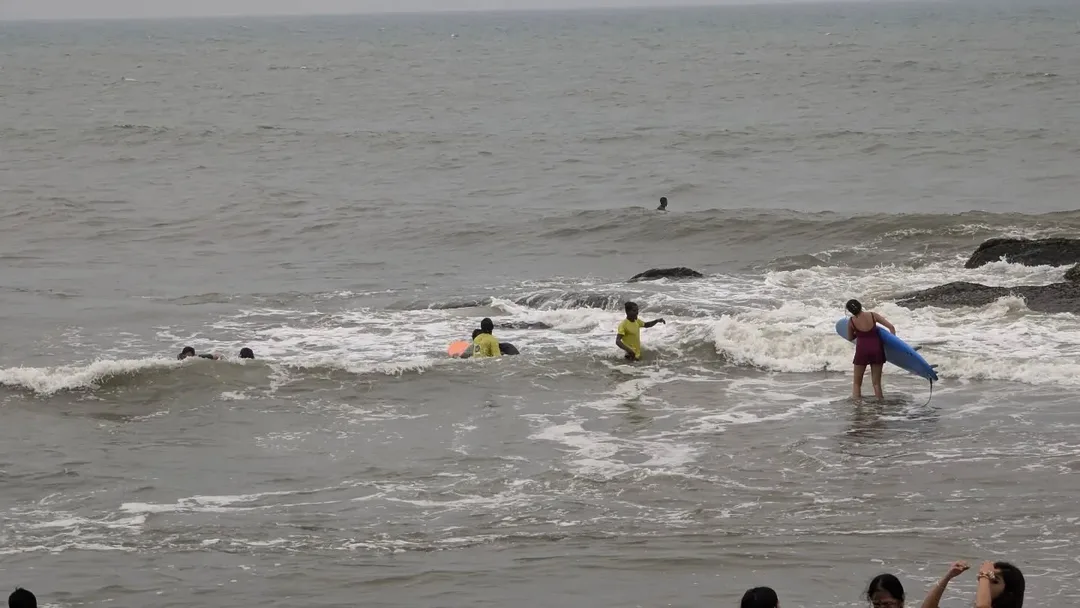 Surfing near Chennai is definitely an extreme sport. Rocks, Heavy surf, and dozens of people in the same spot. The chill surfing vibes are kinda missing.