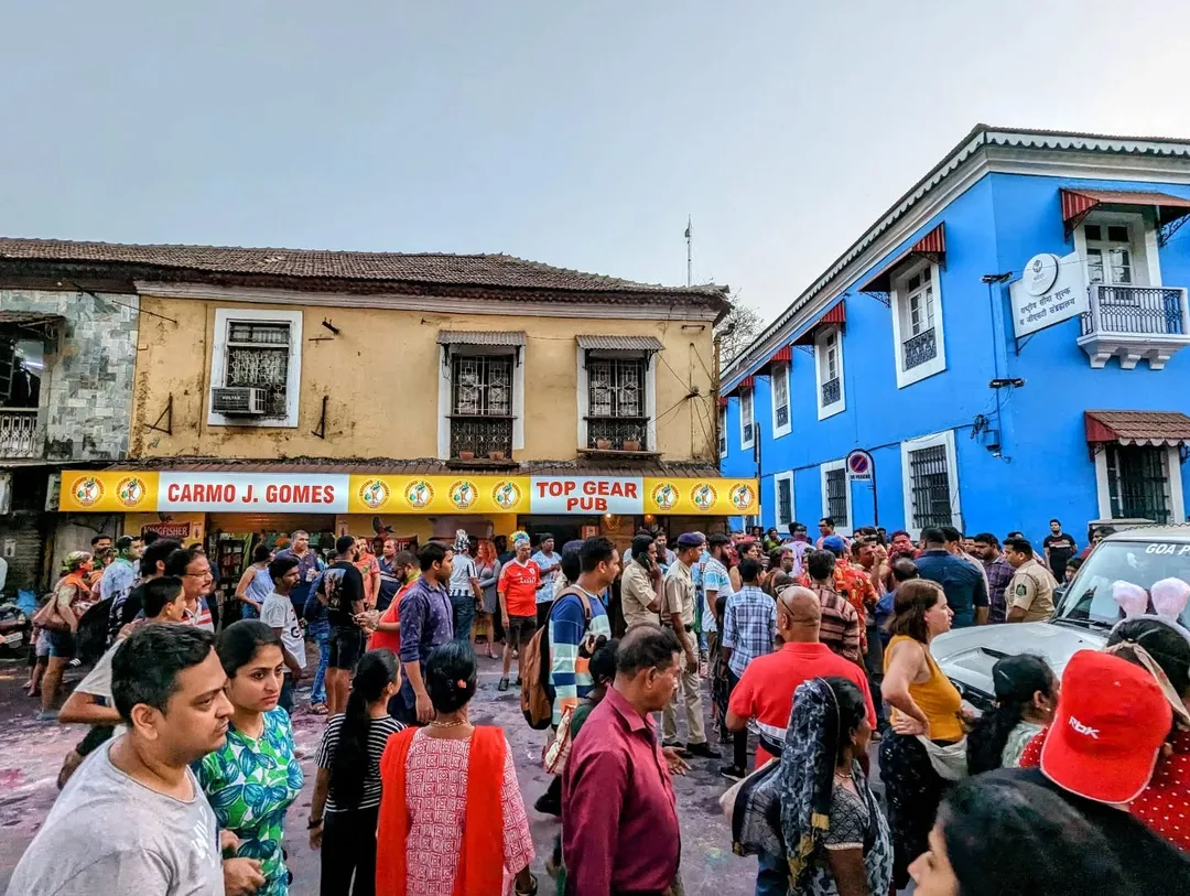 This Gomes is a goner. He had a Mardi Gra-esque party going on outside his bar, with drunk ladies attracting a lot of attention... till the cops got attracted too.