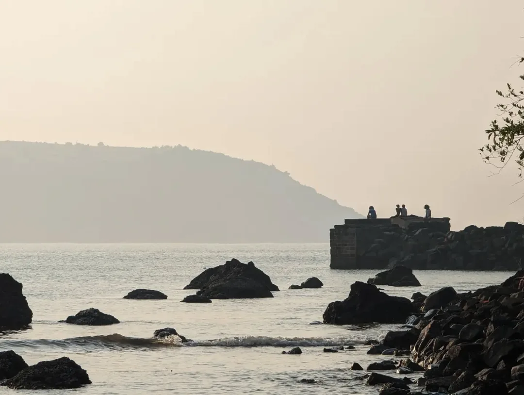 #दोस्ती #Gokarna #sea #rocks #sand #sunrise
