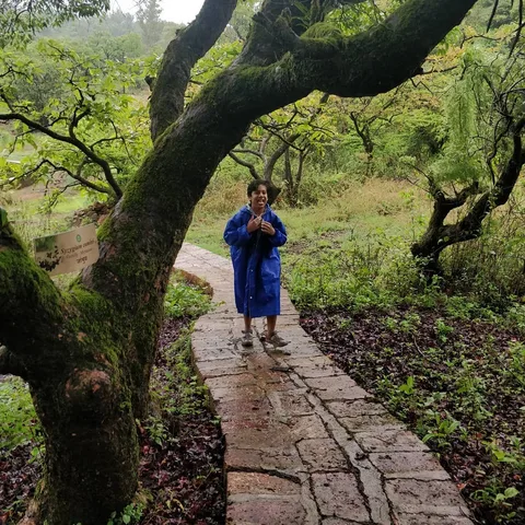 A candid moment captured by S1. I have no clue what M1 is up to here.