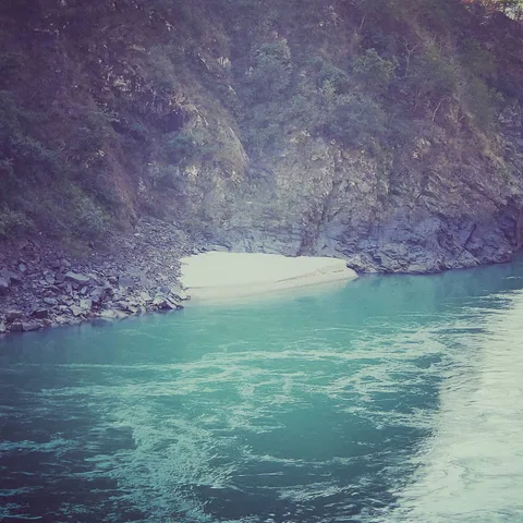 Gotta love river beaches