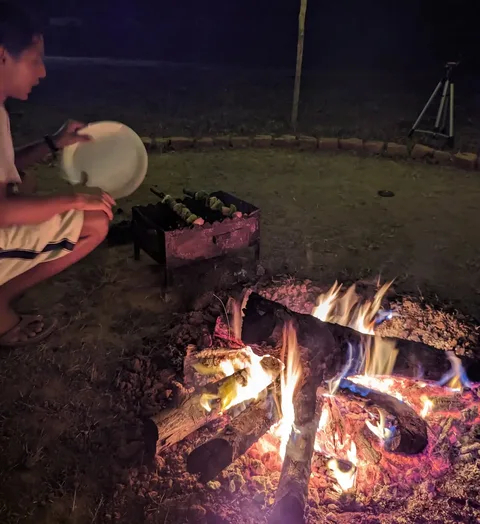 Barbequeing seems like such an inordinate amount of effort. And yet being out in the hills, under the open sky, with a c