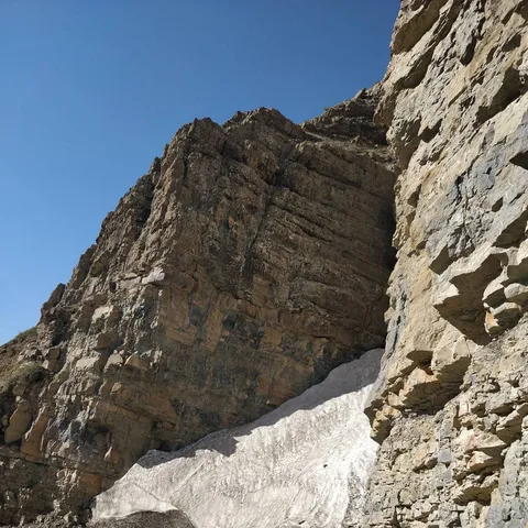 Steep glacier