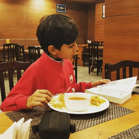 Tonight we #dine at a #fancy #buffet. A little luxury doesn't take away from the #vanlife #experience.