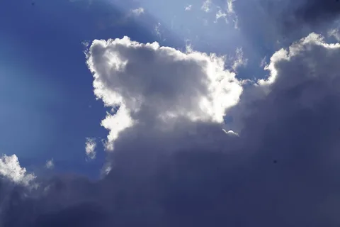 The sunlight made the #clouds its canvas