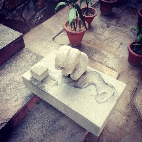क्या तुम्हारी परछाईं भी गाढ़ी हो चली है?