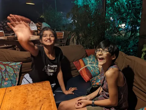 The beautiful people of Goa. Surprise partyyyyyy 🎉