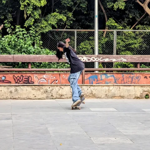We got to meet up with the skater girl. And watch her in action! And participate. Woo hoo.